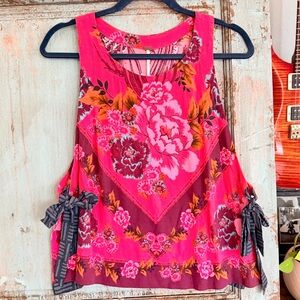Free People “This Sweet Love” Red Floral Boho Crop Top Large